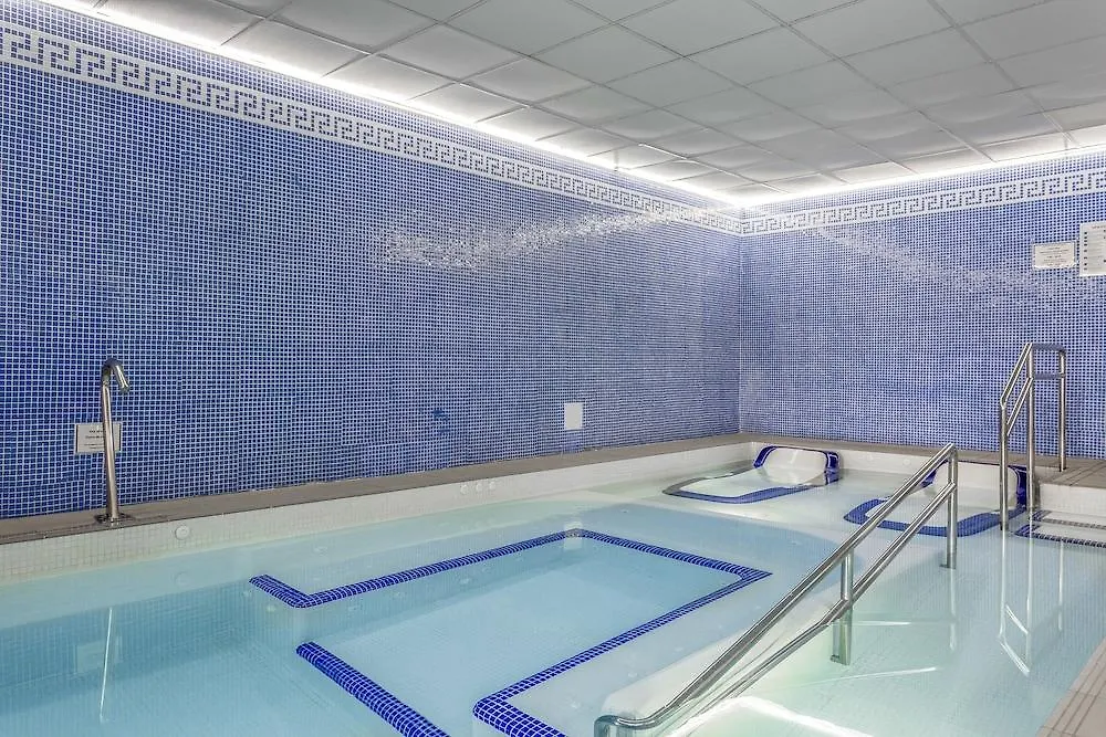 Aparthotel Royal Oasis Club At Pueblo Quinta Benalmádena