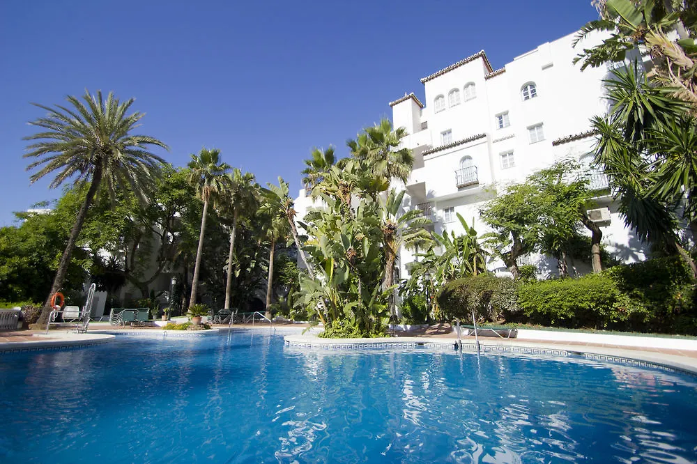 ***  Aparthotel Royal Oasis Club At Pueblo Quinta Benalmádena Hiszpania