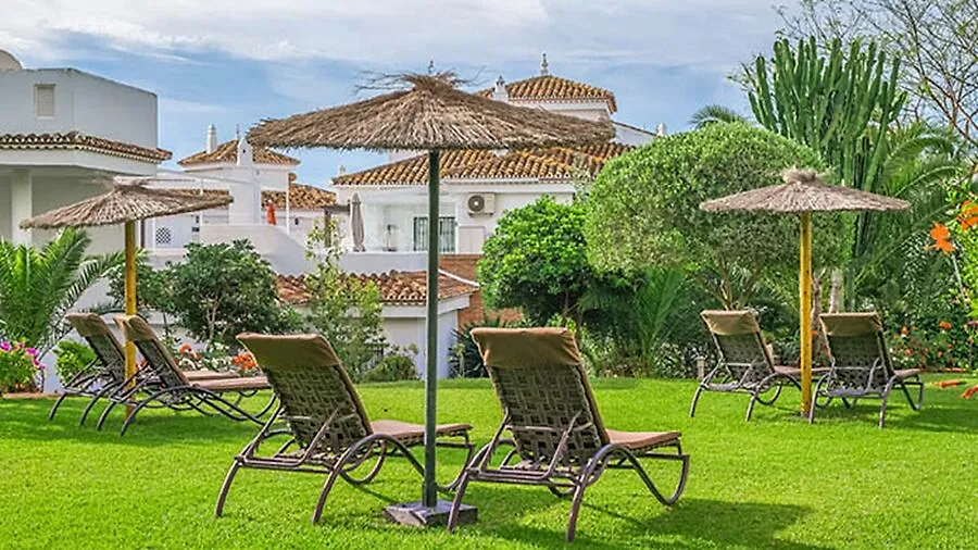 ***  Royal Oasis Club At Pueblo Quinta Aparthotel Benalmadena Spain